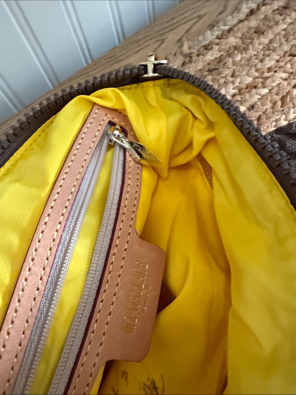 MZ Wallace Logo Brown luggage look Print Quilted Micro Sutton - Picture 9 of 9